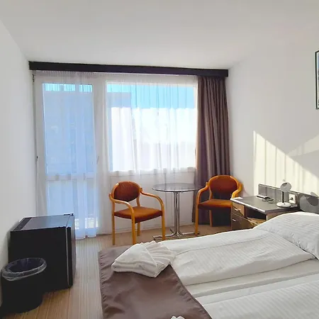 Hotel Hungária Siófok Esterno foto