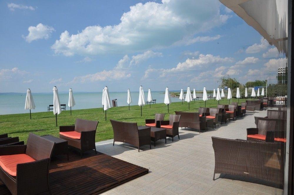 Hungaria 3*